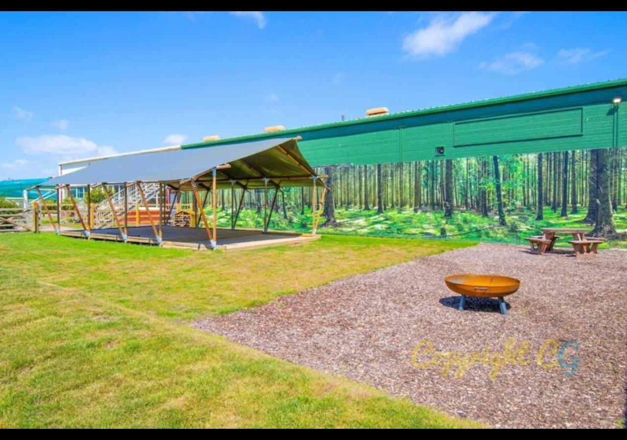 Mp502 - Camber Sands Holiday Park - Sleeps 6 - Small Dog - Gated Decking - Amazing Marsh Views Ngoại thất bức ảnh