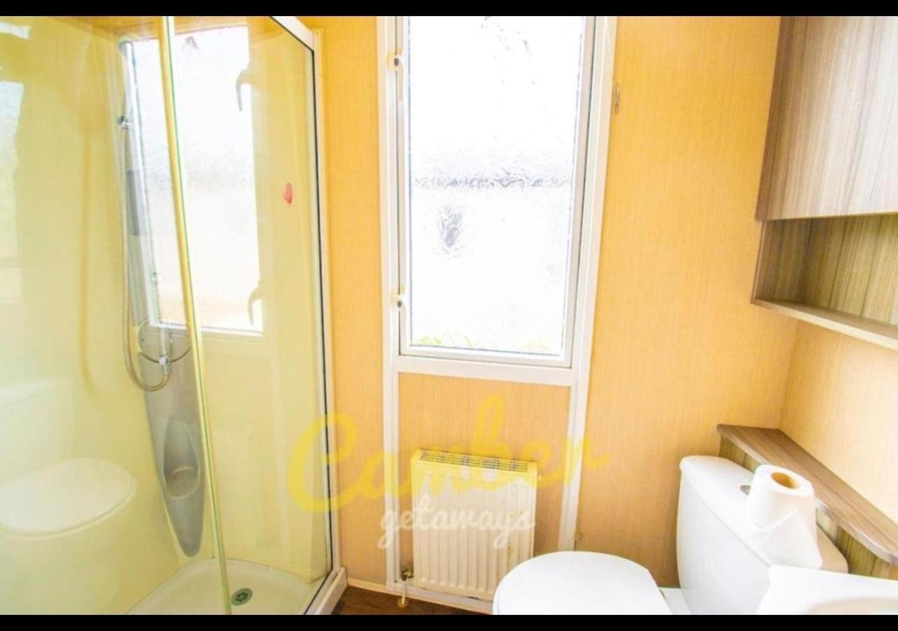 Mp502 - Camber Sands Holiday Park - Sleeps 6 - Small Dog - Gated Decking - Amazing Marsh Views Ngoại thất bức ảnh